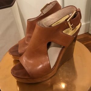 Michael kors brown wedges